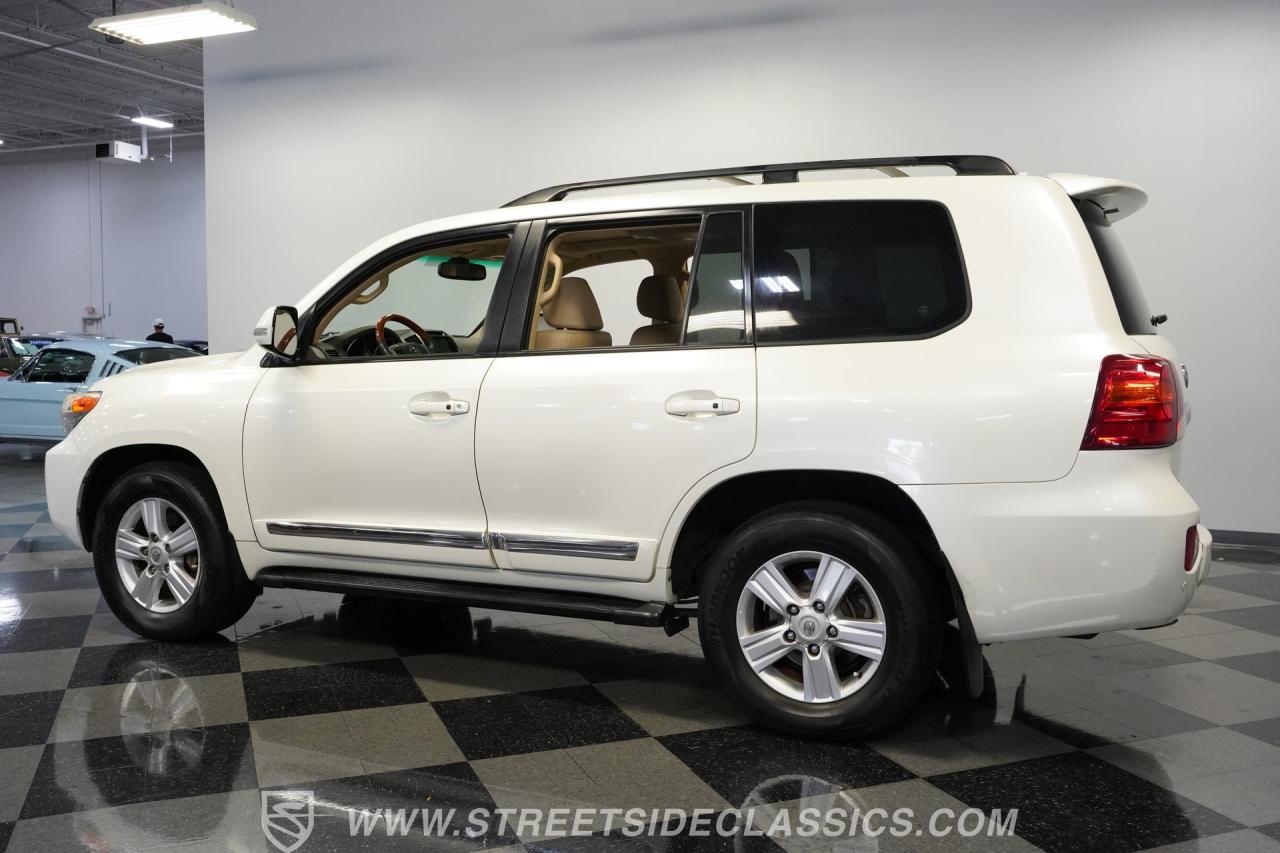 2013 Toyota Land Cruiser