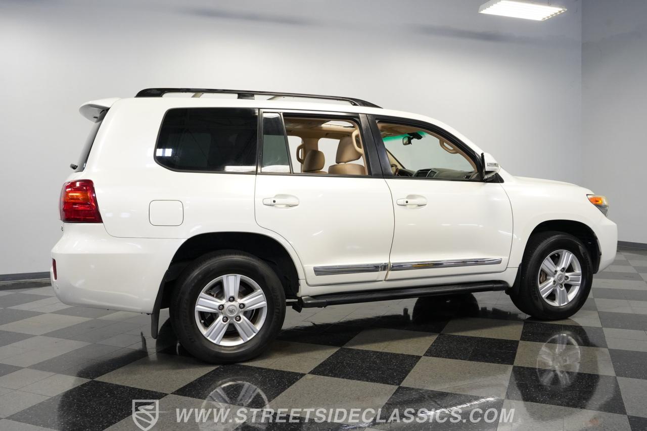 2013 Toyota Land Cruiser