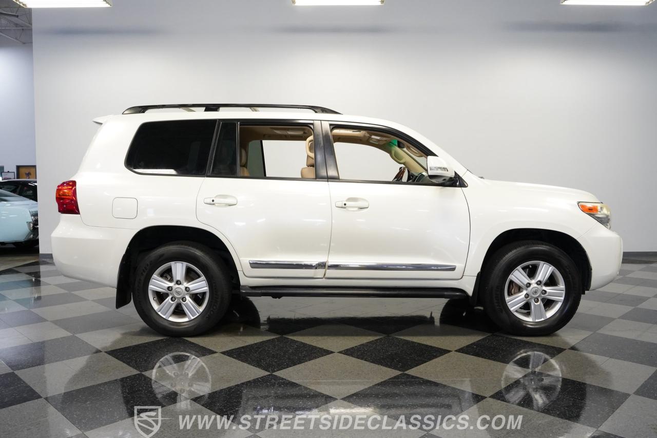 2013 Toyota Land Cruiser