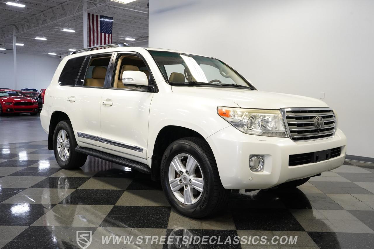 2013 Toyota Land Cruiser