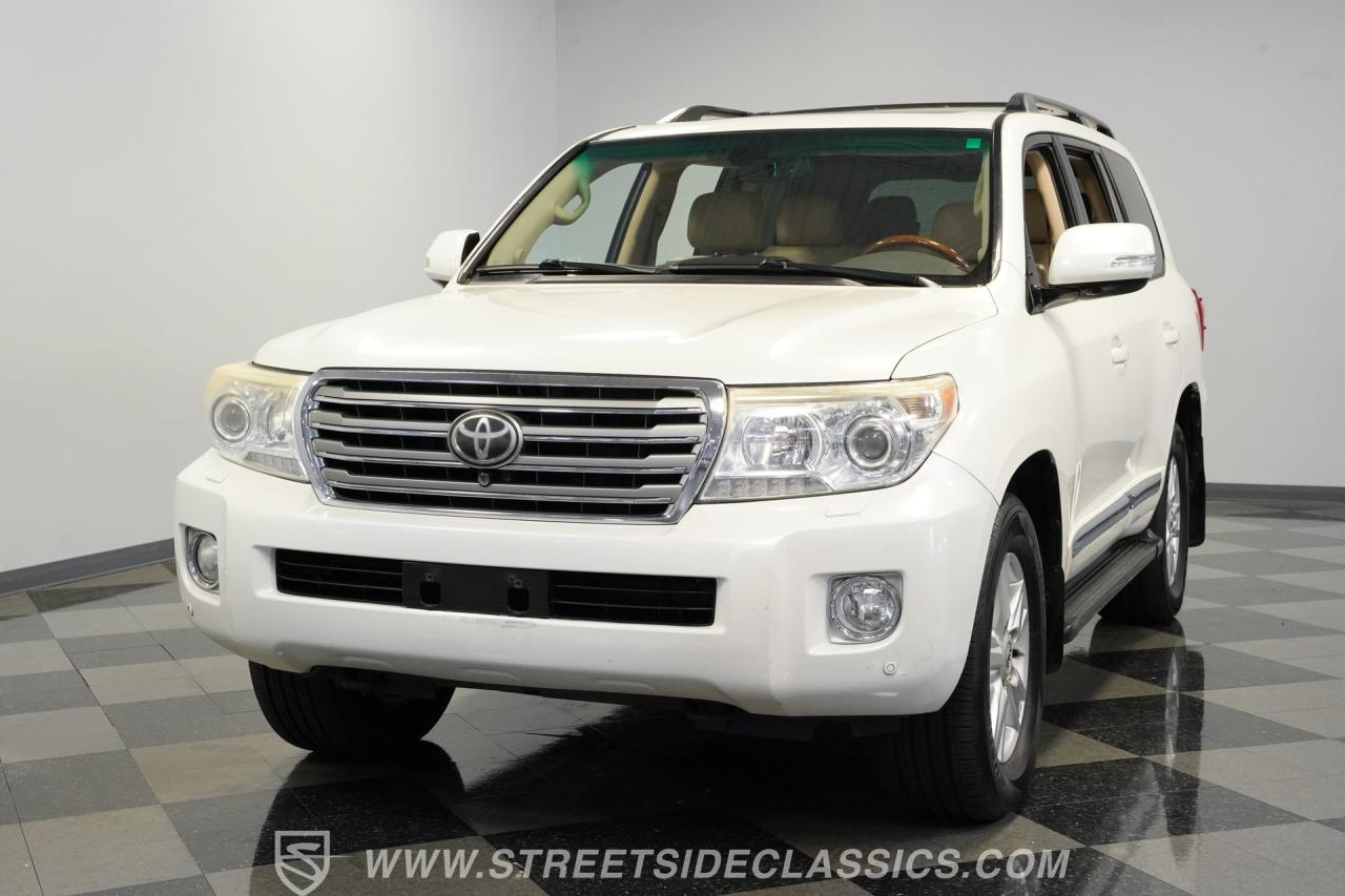 2013 Toyota Land Cruiser