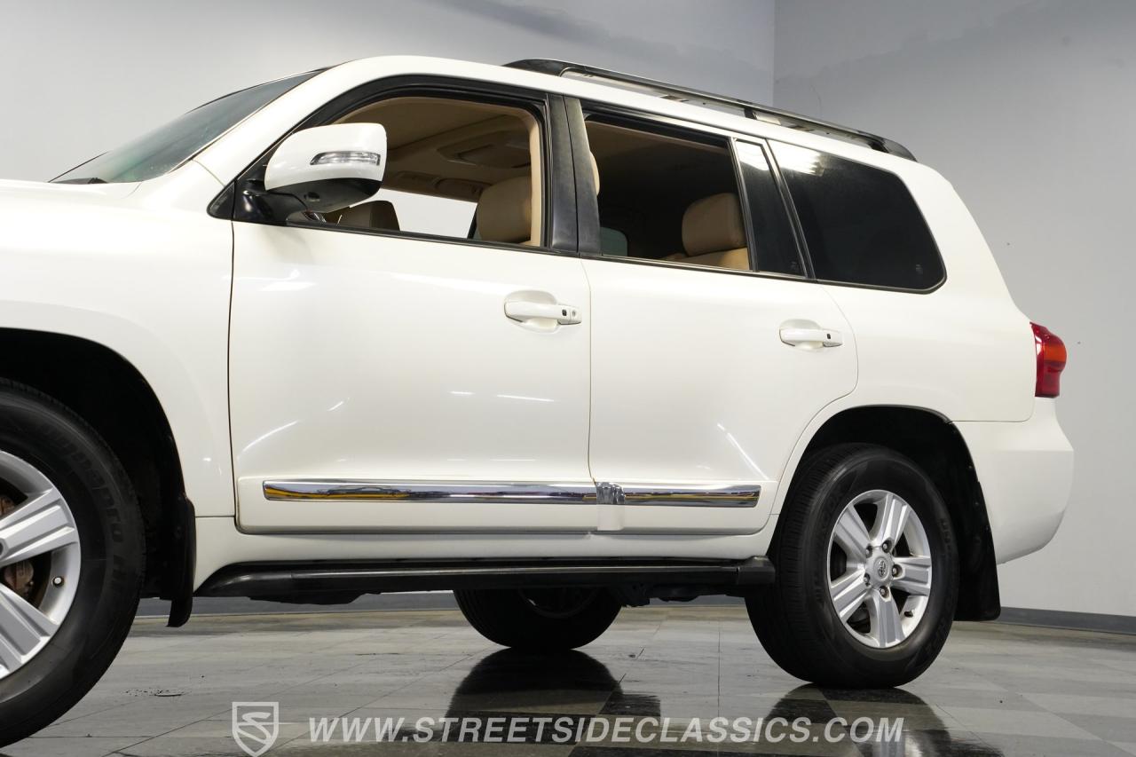 2013 Toyota Land Cruiser