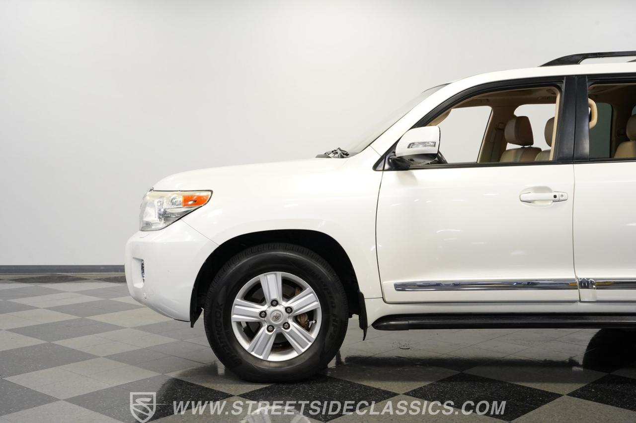 2013 Toyota Land Cruiser