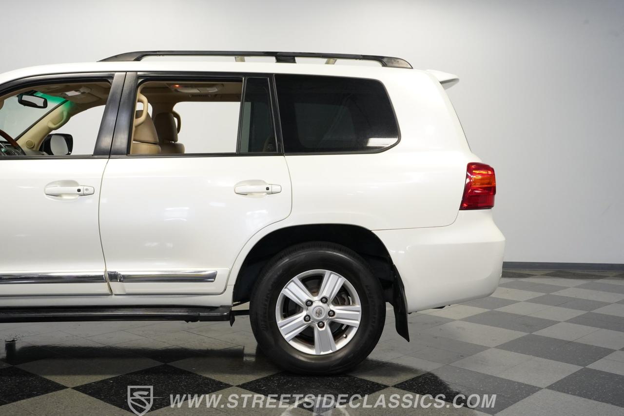 2013 Toyota Land Cruiser