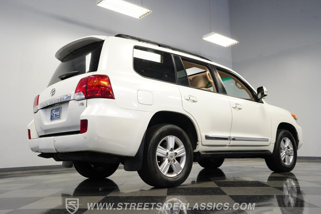 2013 Toyota Land Cruiser