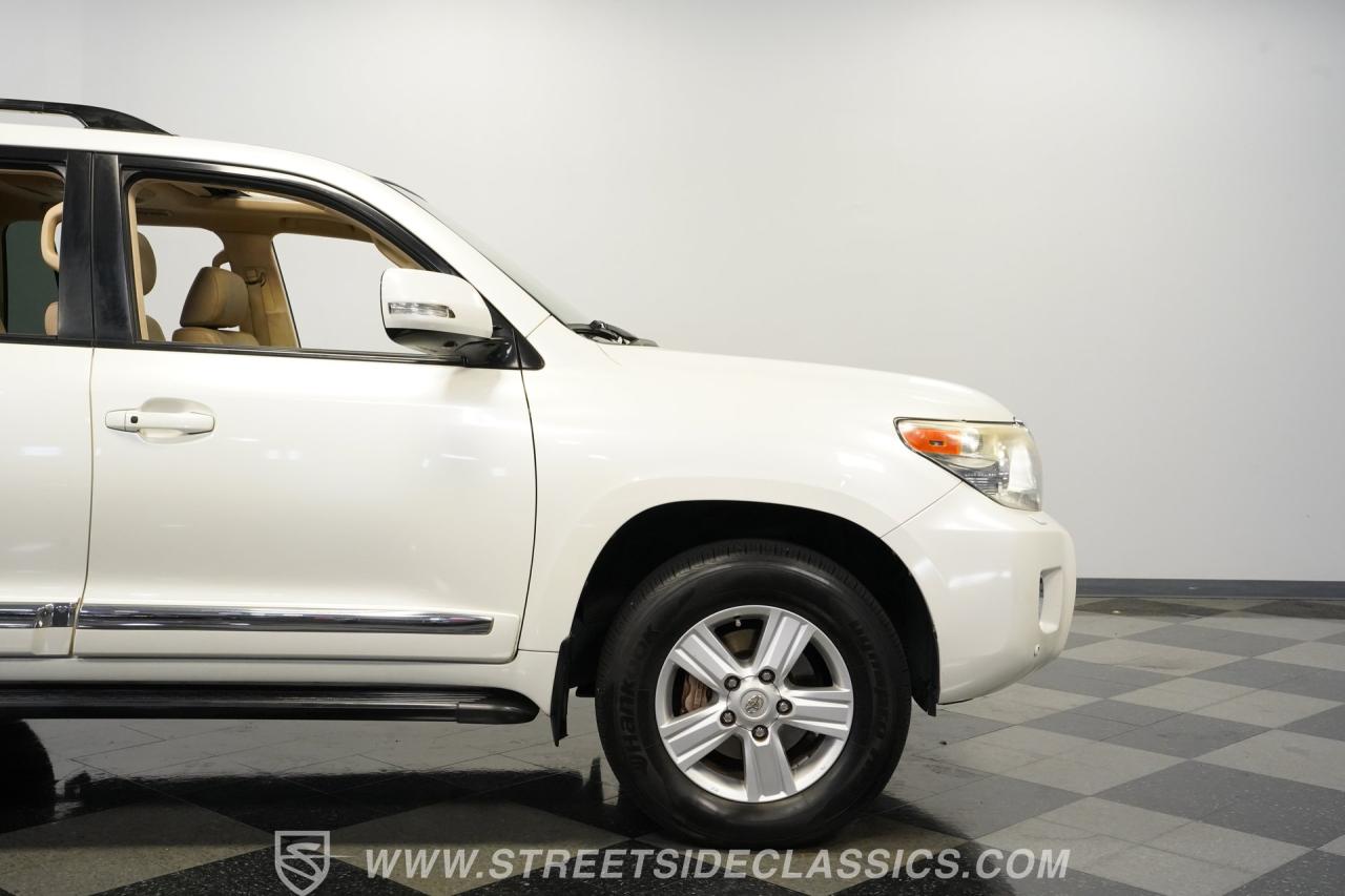 2013 Toyota Land Cruiser