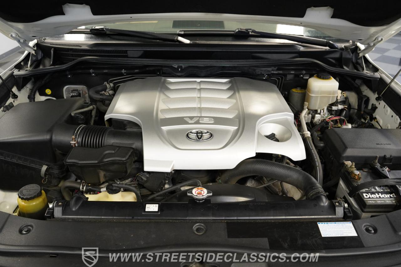 2013 Toyota Land Cruiser