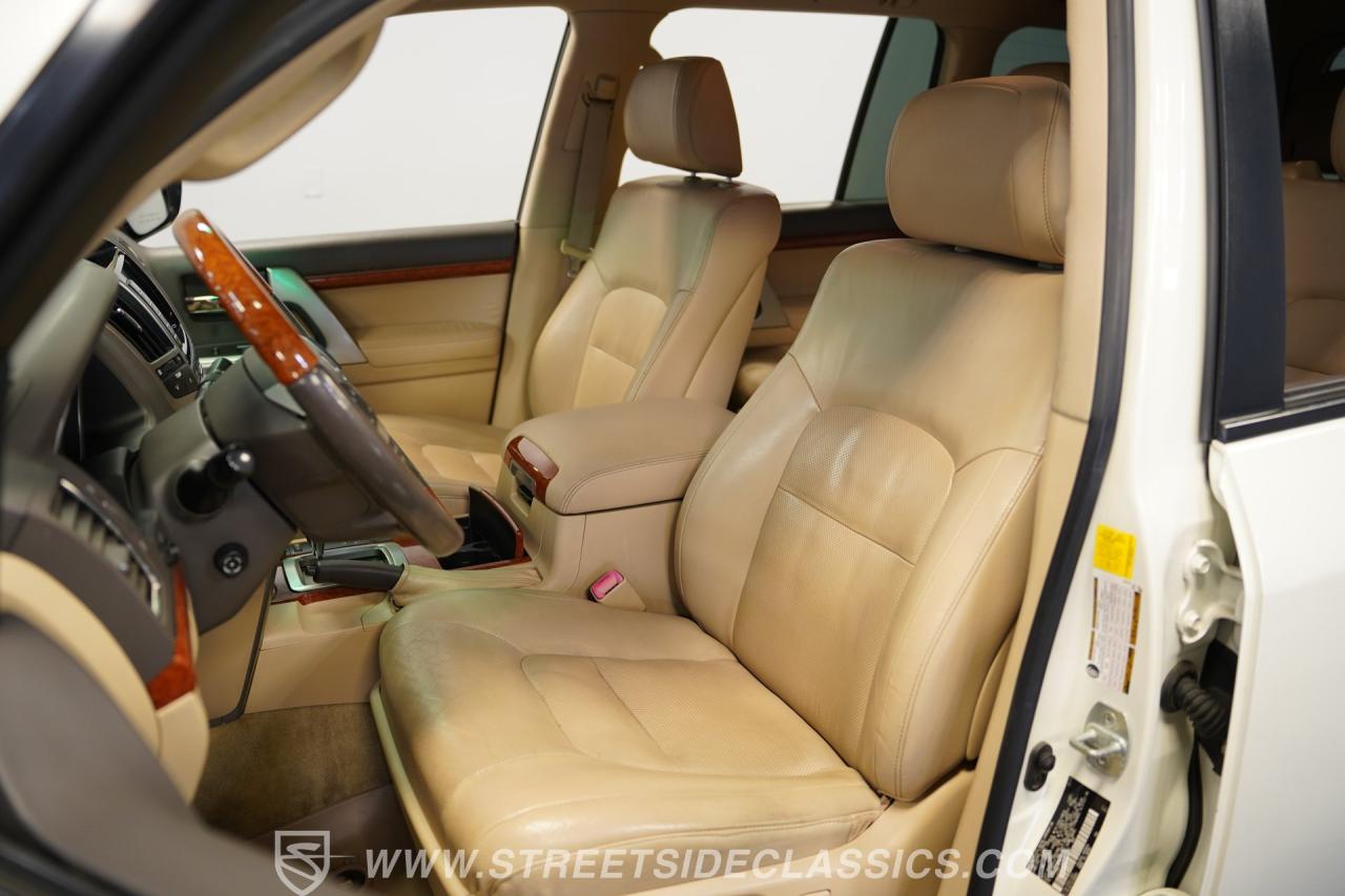 2013 Toyota Land Cruiser