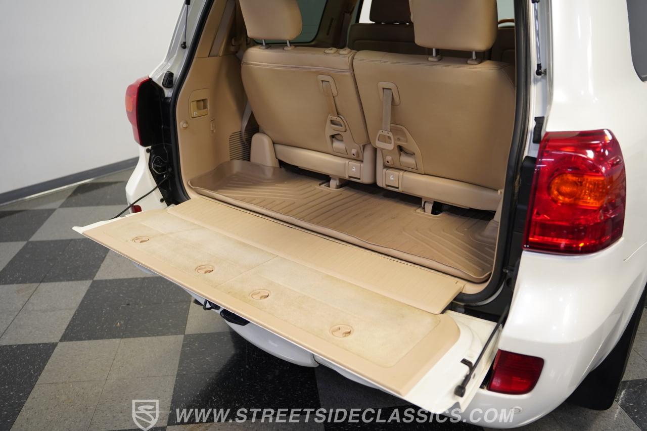 2013 Toyota Land Cruiser