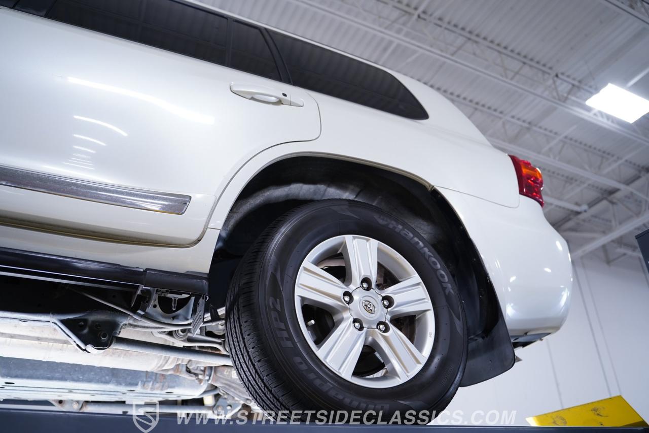 2013 Toyota Land Cruiser