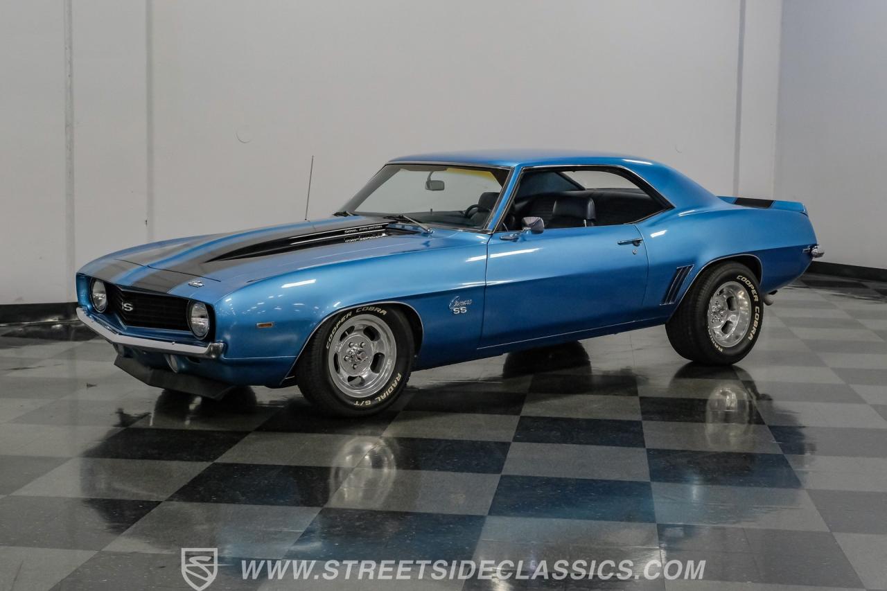 1969 Chevrolet Camaro SS Tribute