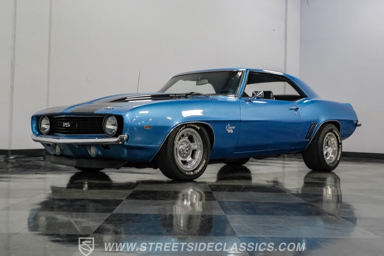 1969 Chevrolet Camaro SS Tribute