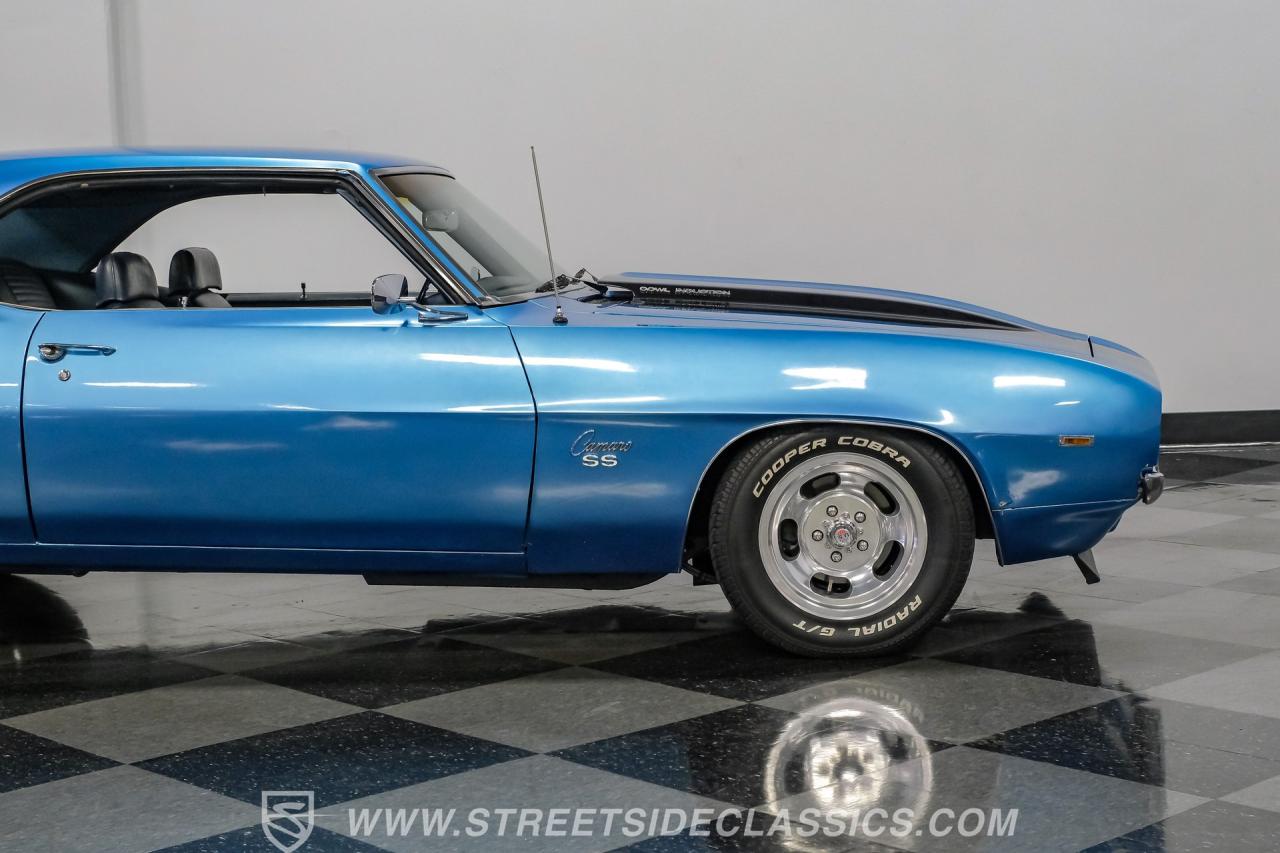 1969 Chevrolet Camaro SS Tribute
