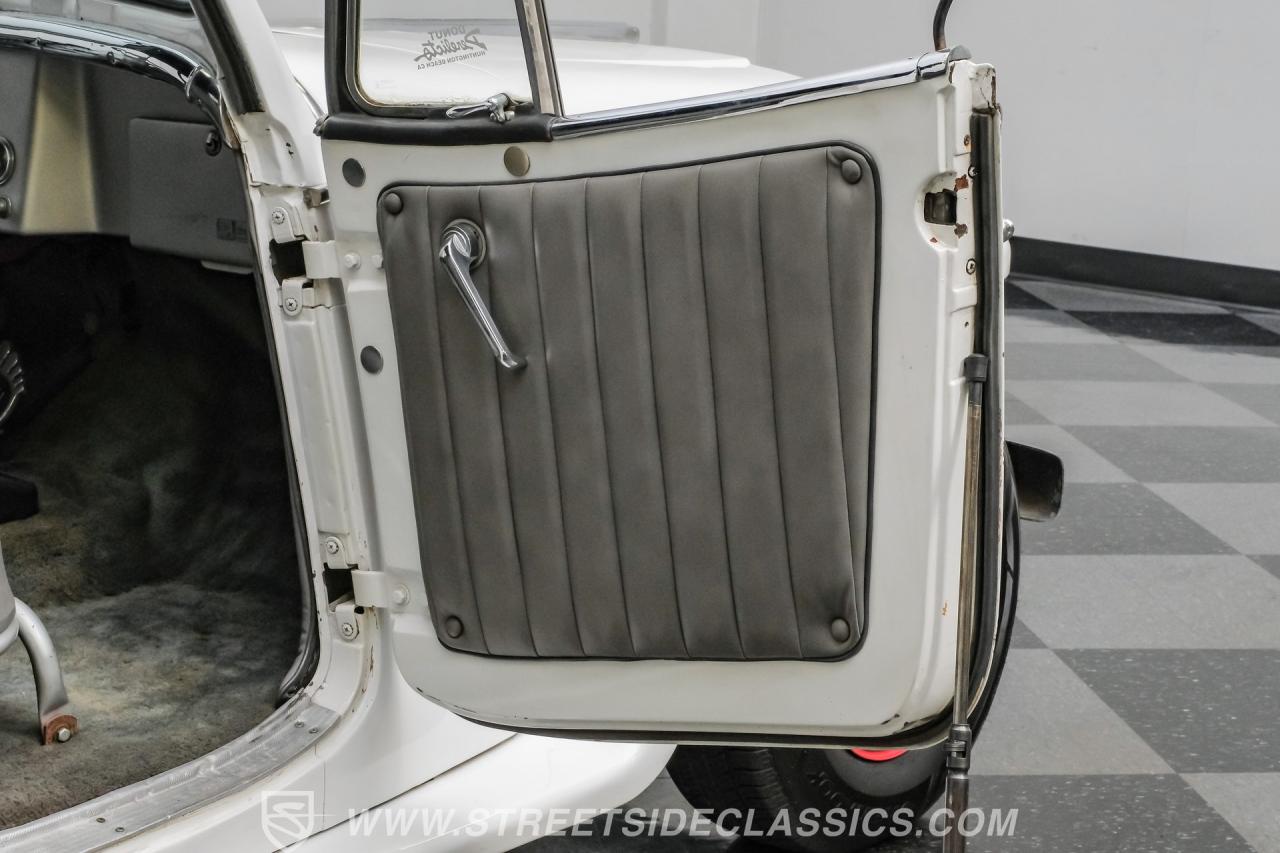 1949 Willys Jeepster
