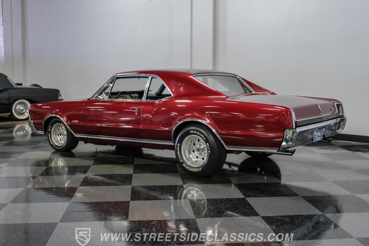 1967 Oldsmobile Cutlass Supreme