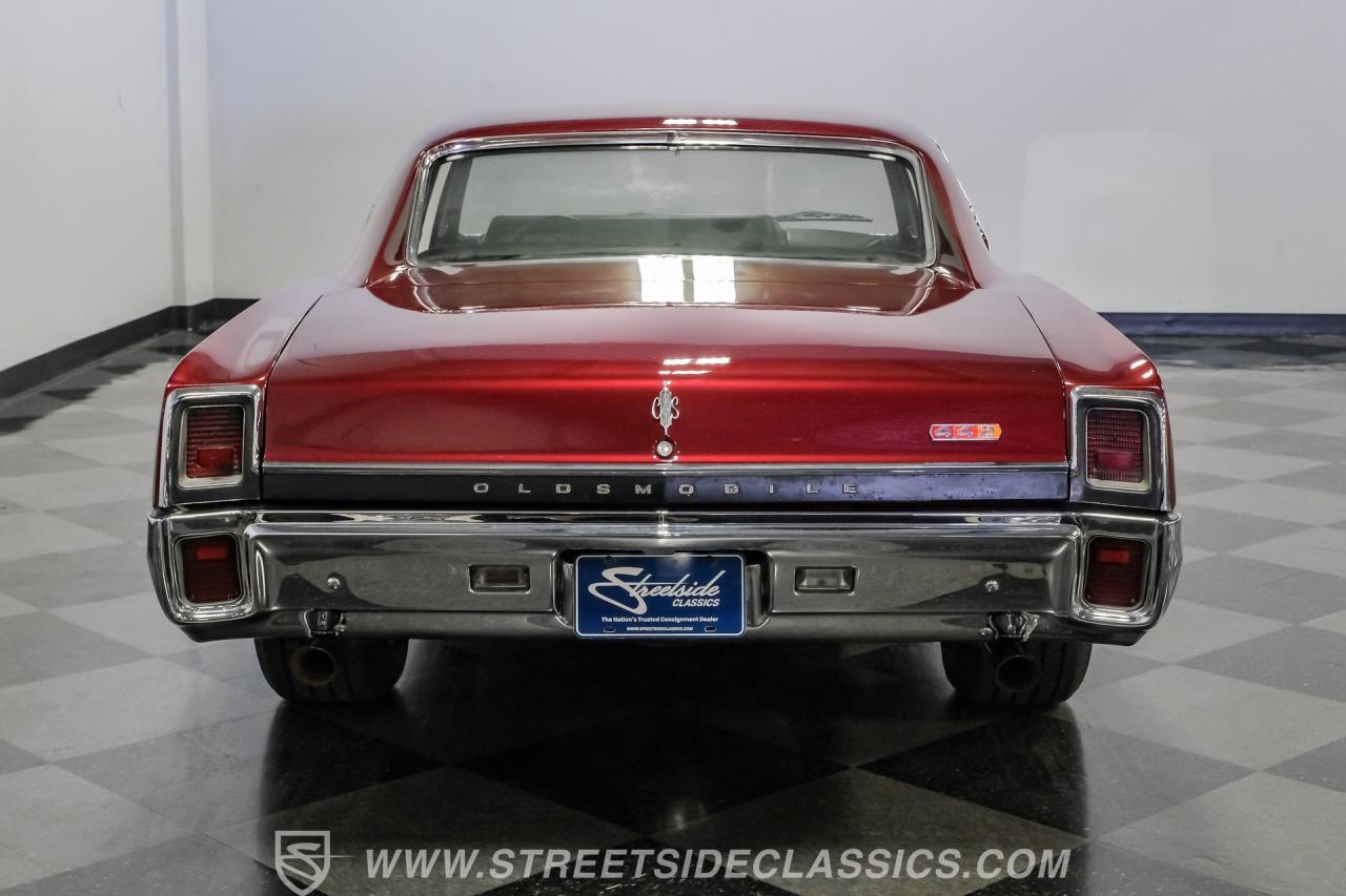 1967 Oldsmobile Cutlass Supreme