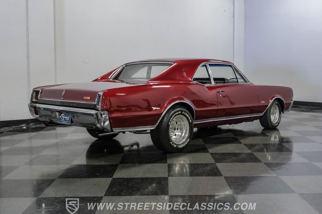 1967 Oldsmobile Cutlass Supreme