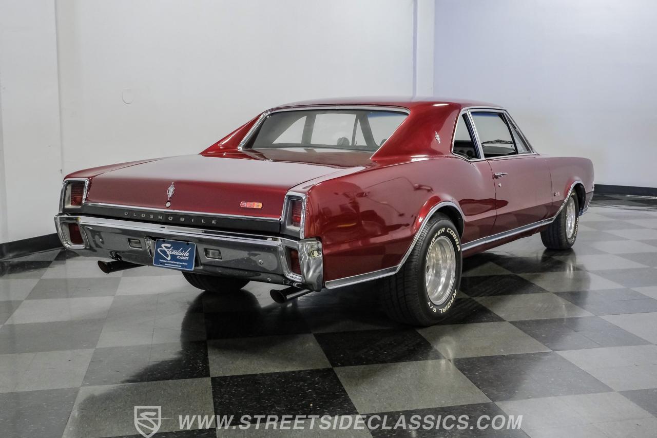1967 Oldsmobile Cutlass Supreme