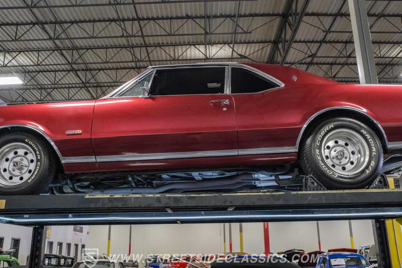 1967 Oldsmobile Cutlass Supreme