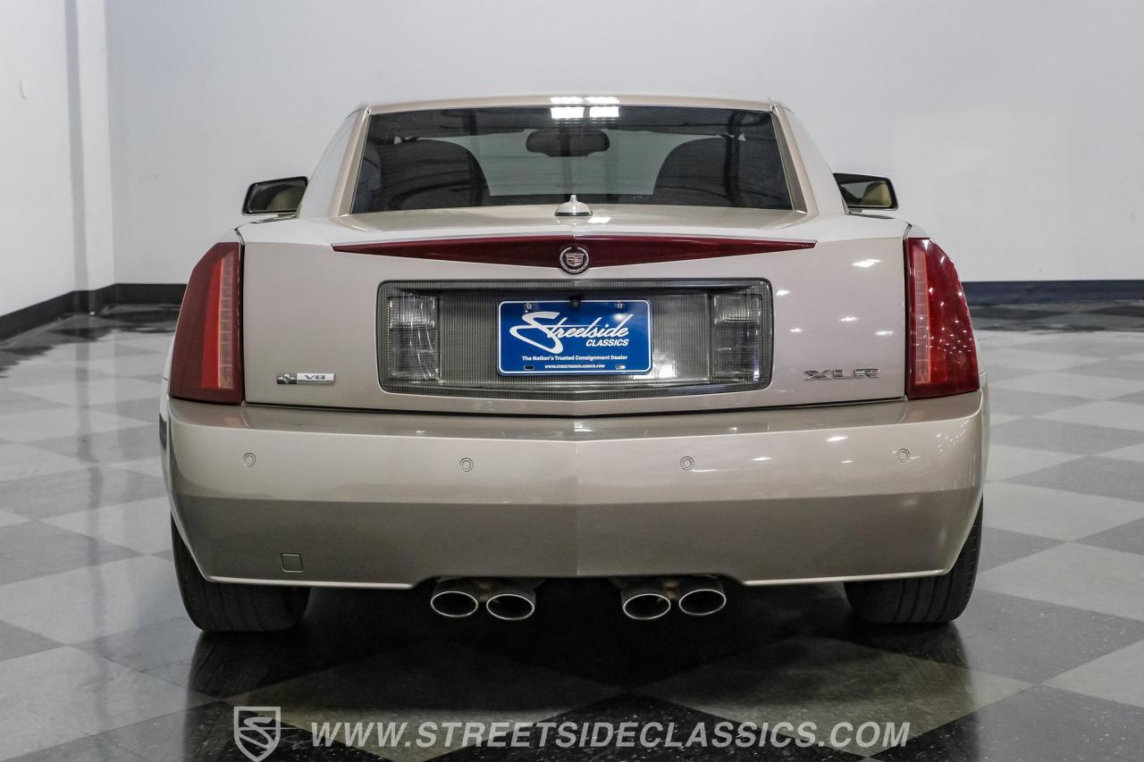 2005 Cadillac XLR