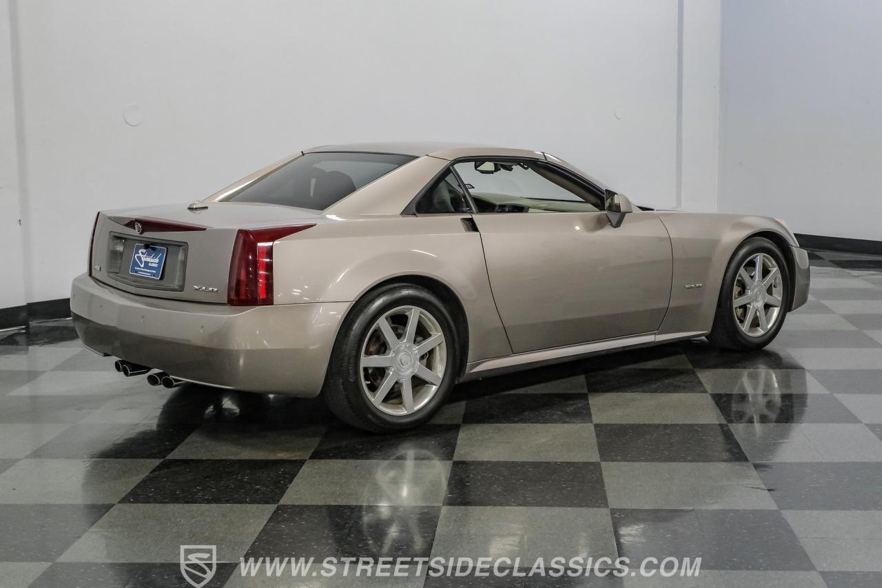 2005 Cadillac XLR