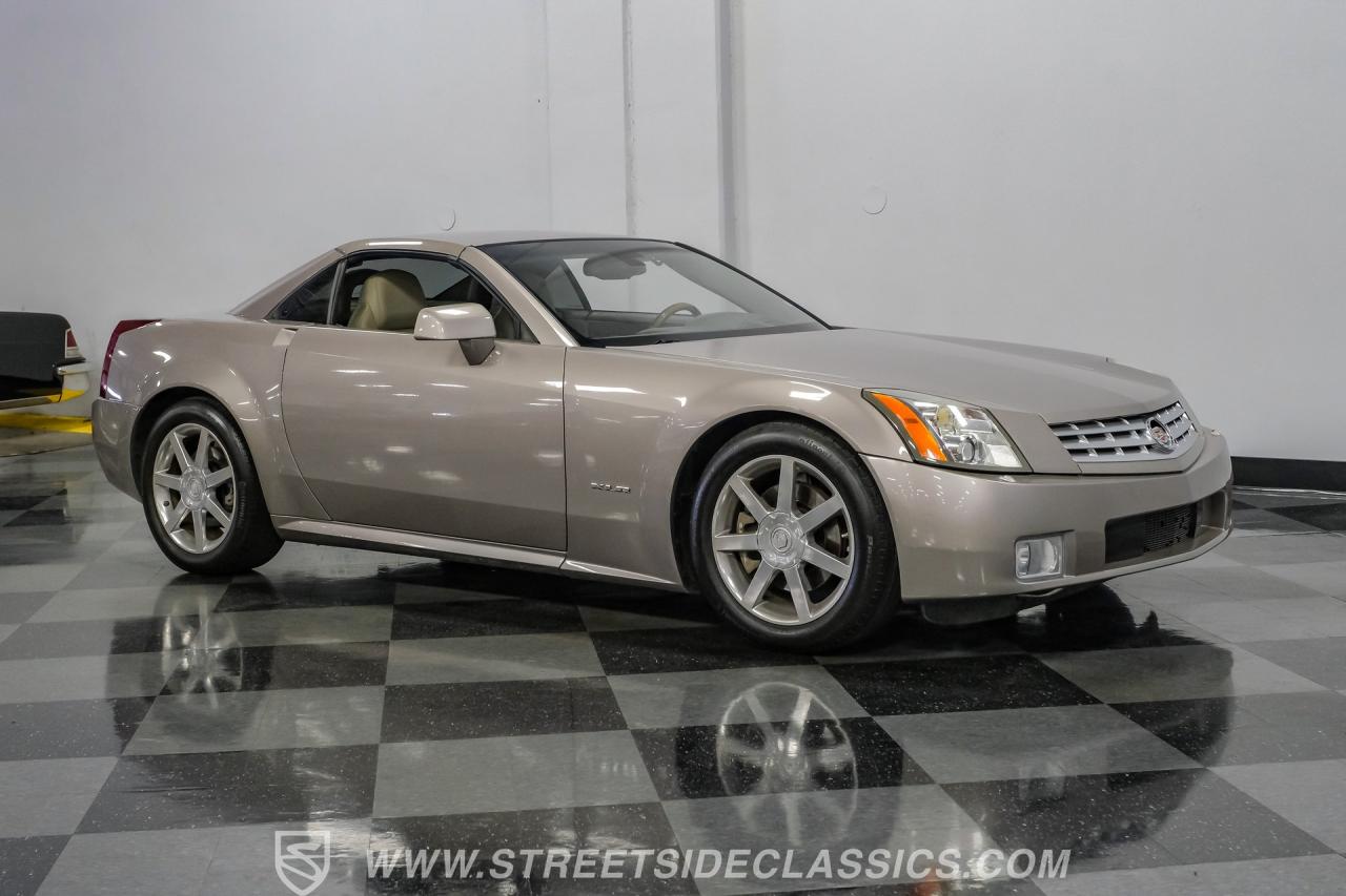 2005 Cadillac XLR