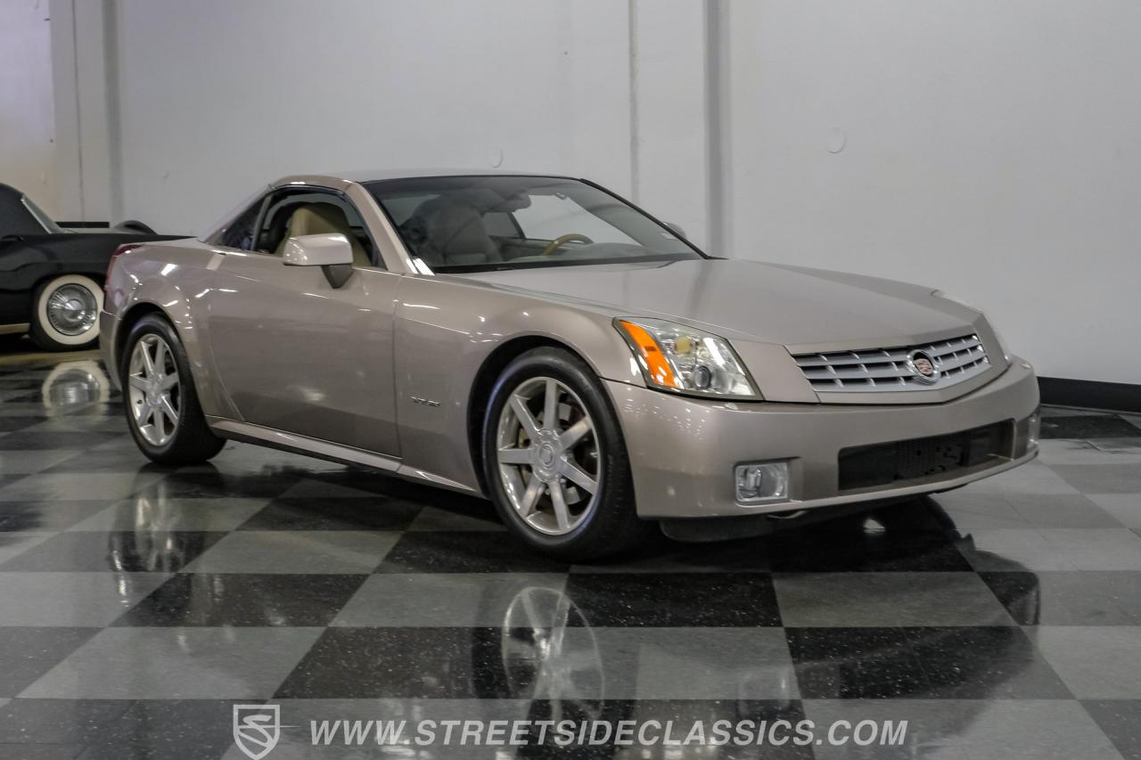 2005 Cadillac XLR