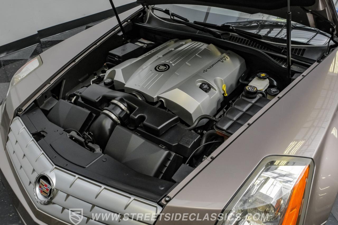 2005 Cadillac XLR