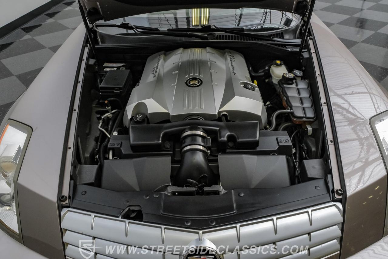 2005 Cadillac XLR