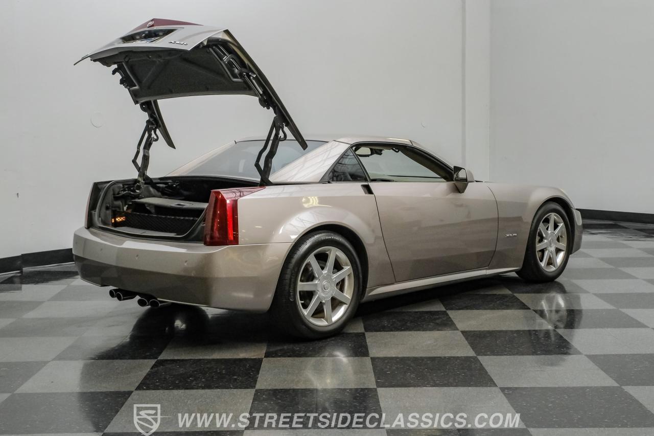 2005 Cadillac XLR