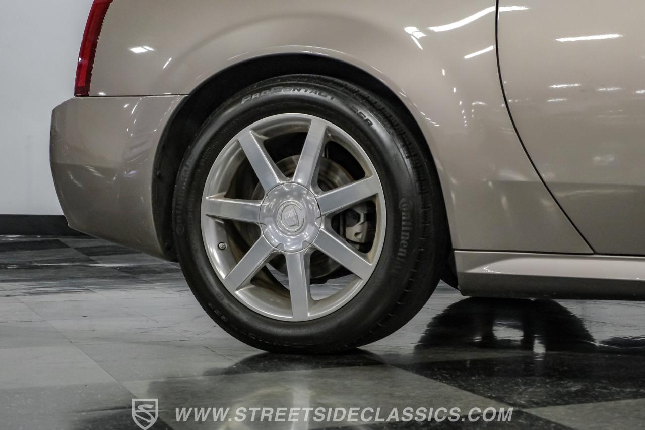2005 Cadillac XLR