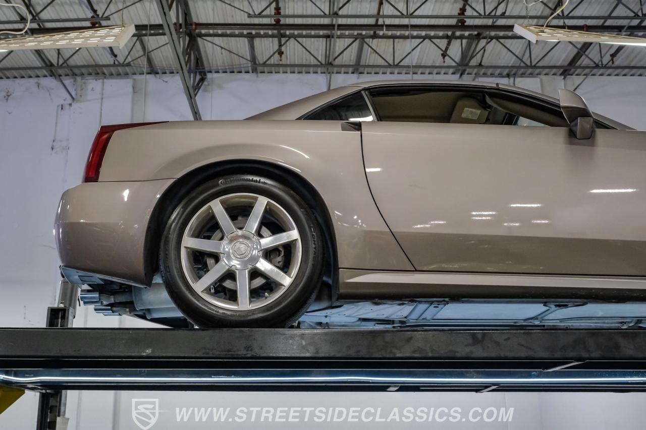 2005 Cadillac XLR