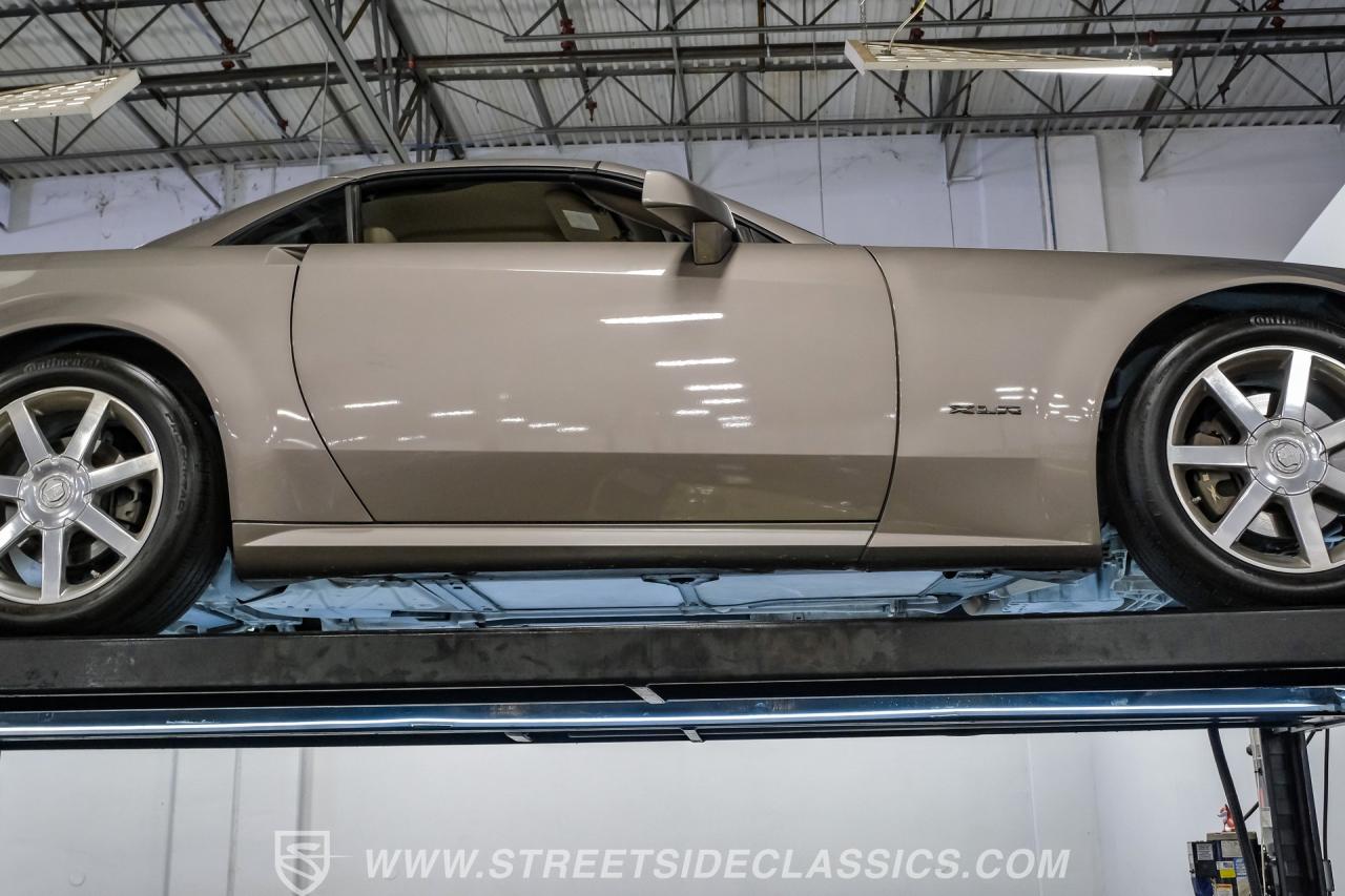 2005 Cadillac XLR