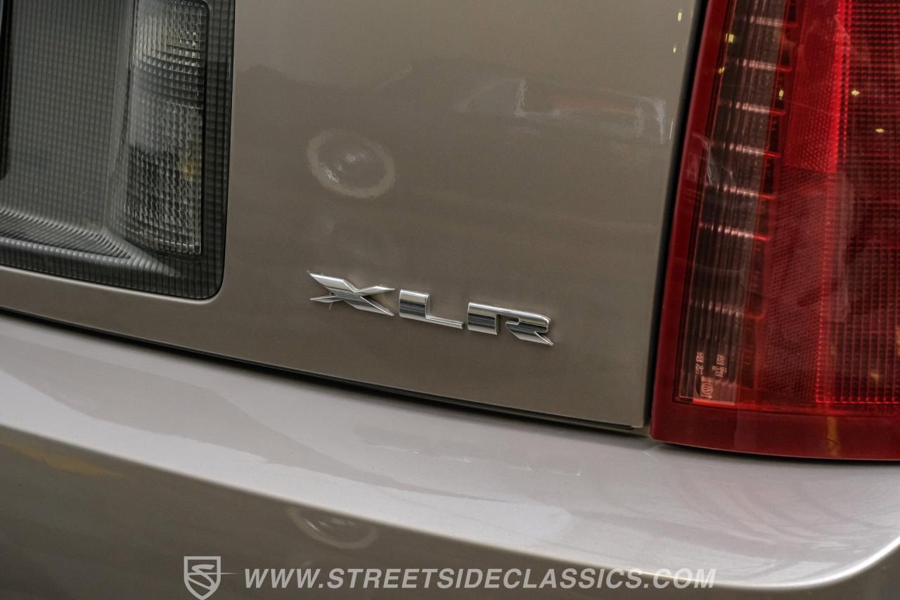 2005 Cadillac XLR