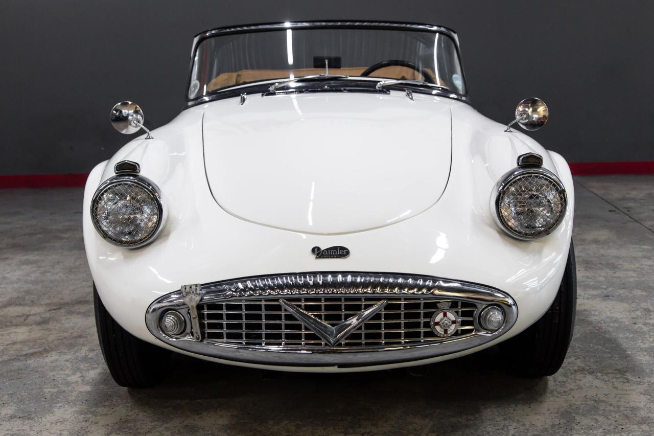 1961 Daimler SP250