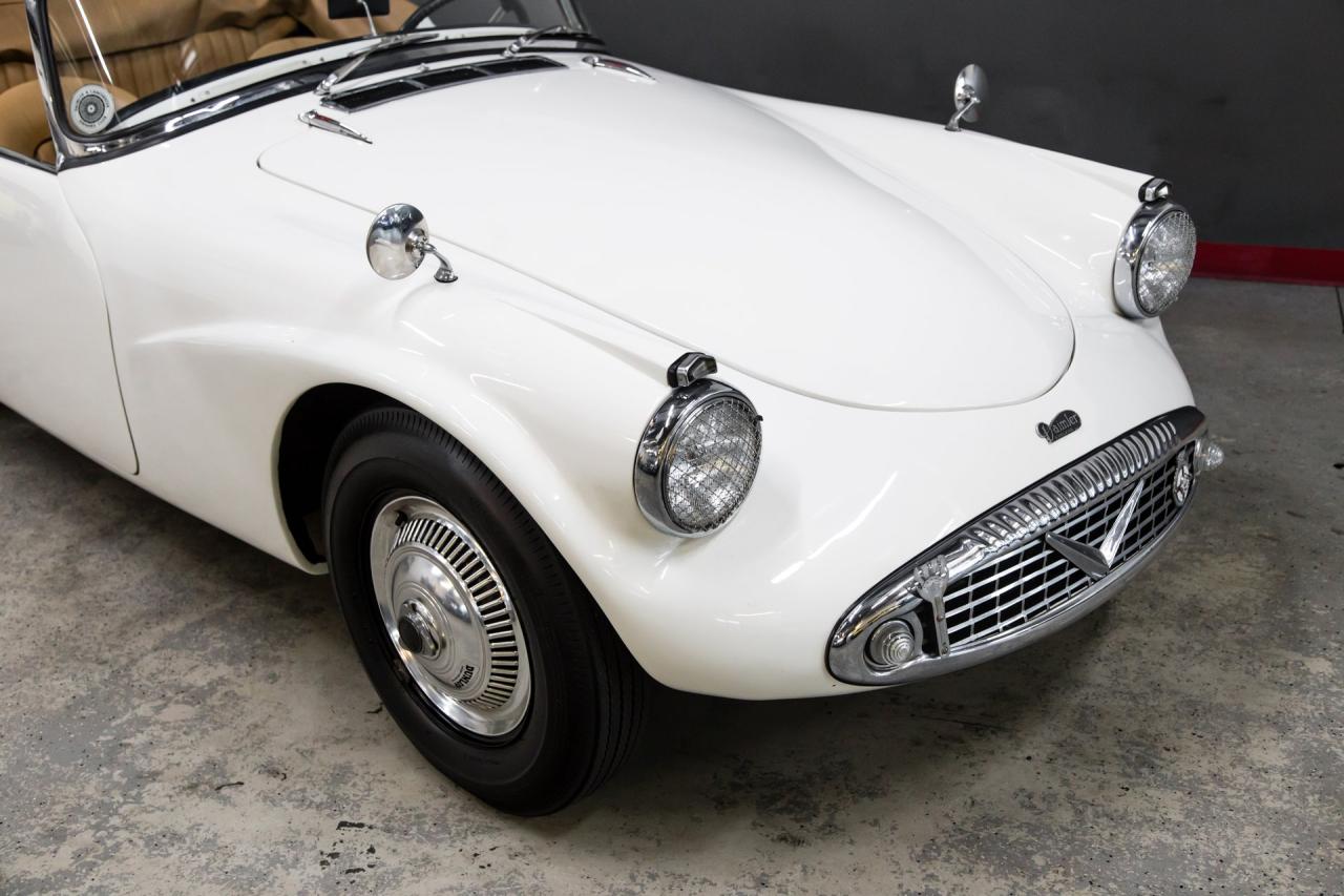 1961 Daimler SP250