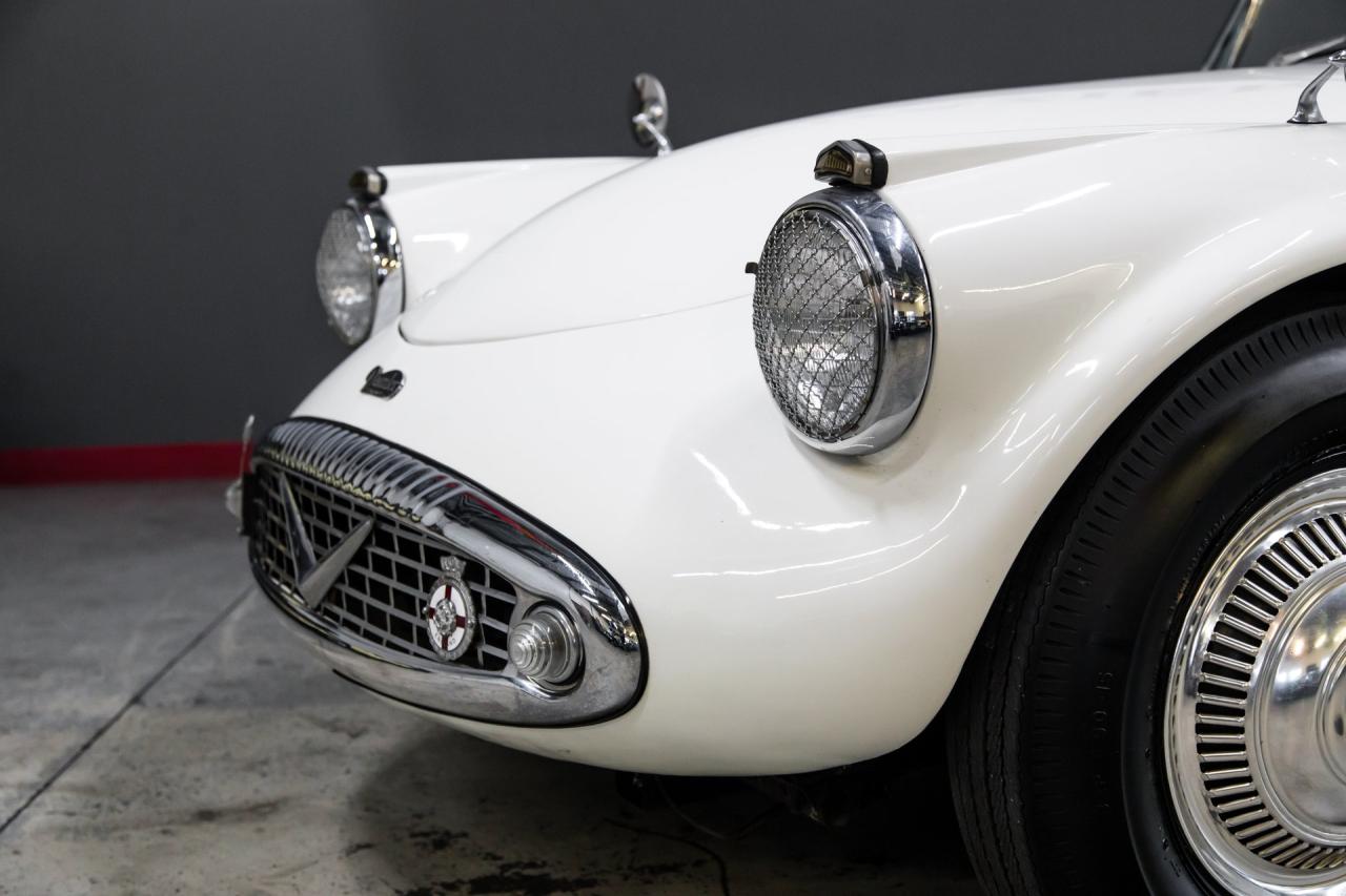 1961 Daimler SP250
