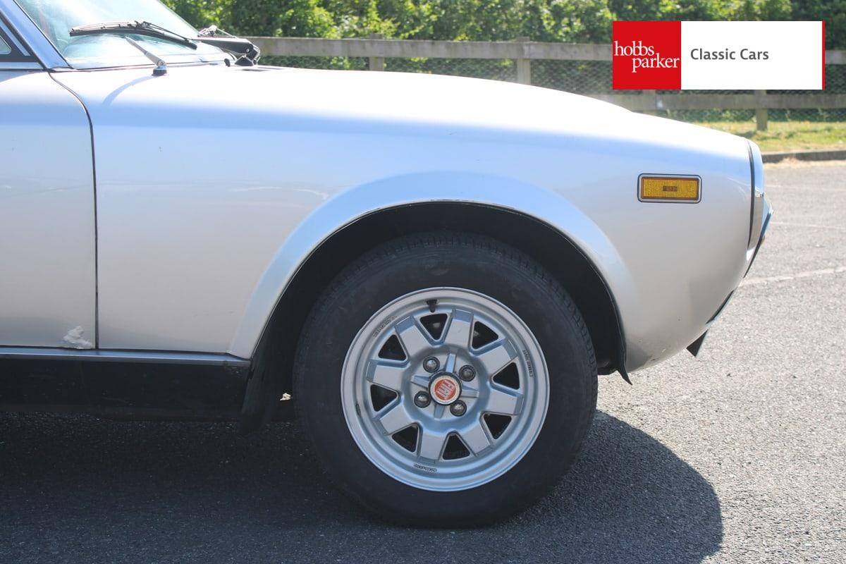 1981 Fiat 124 SPIDER LHD