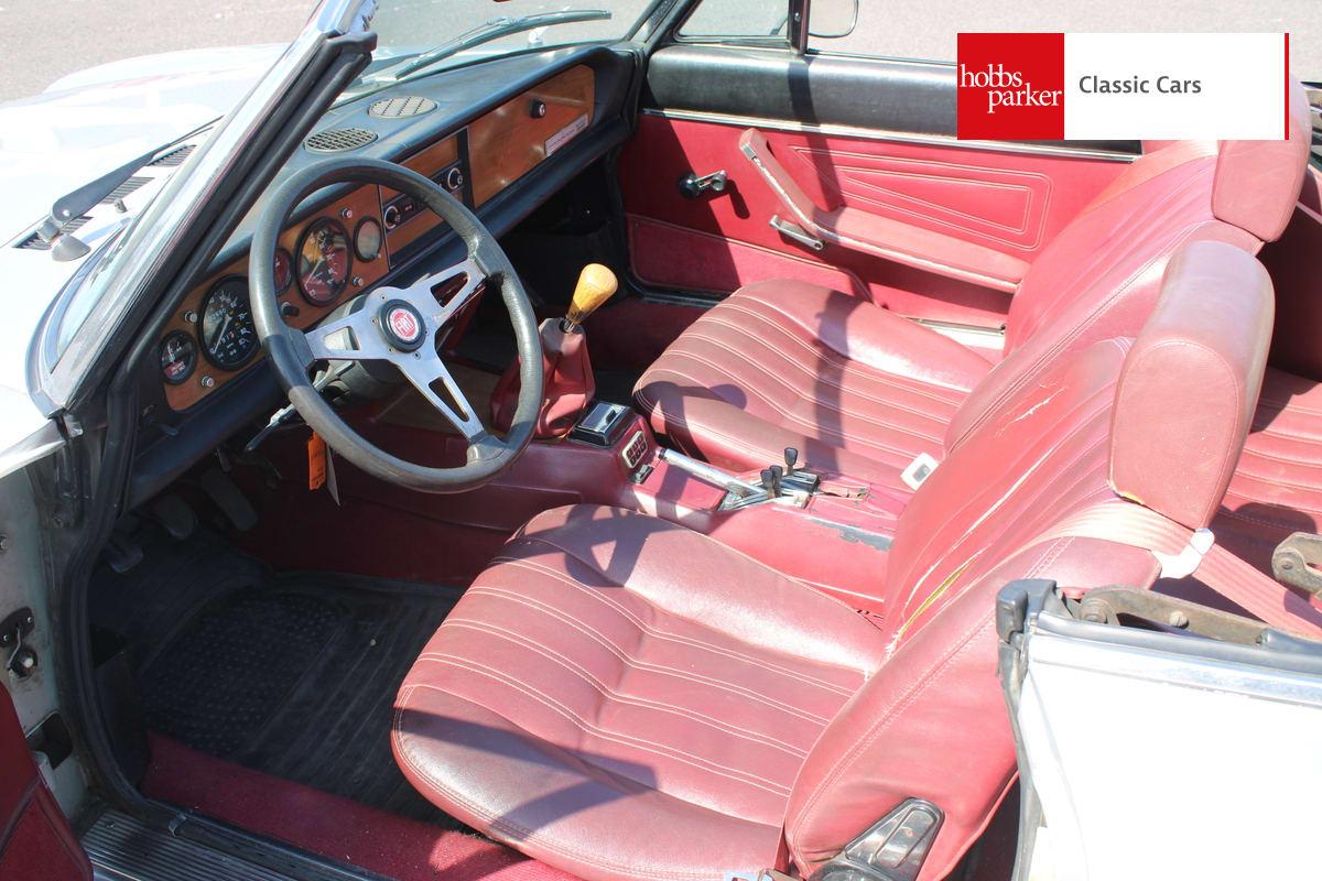 1981 Fiat 124 SPIDER LHD