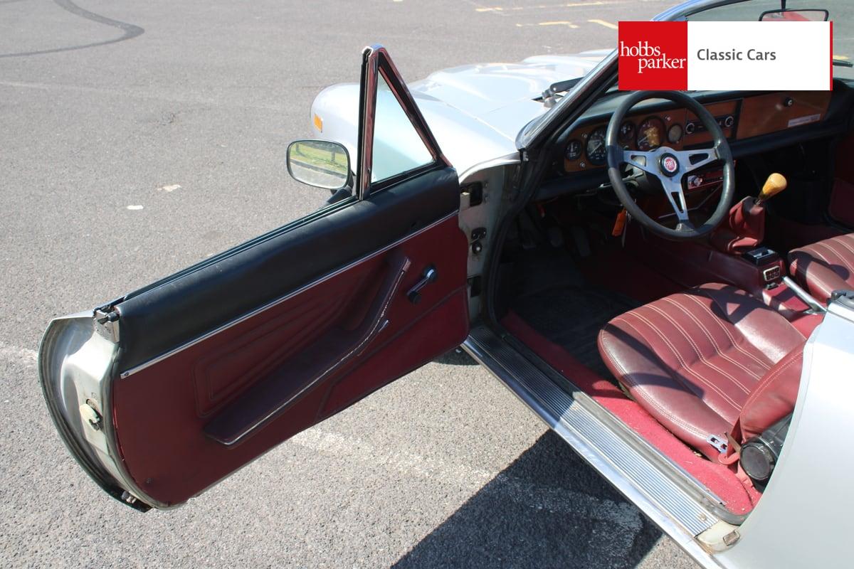 1981 Fiat 124 SPIDER LHD