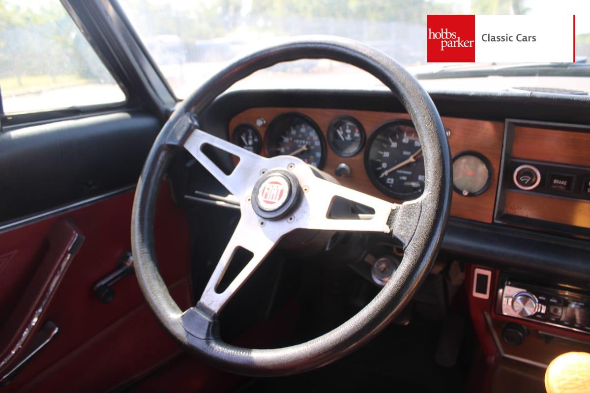1981 Fiat 124 SPIDER LHD