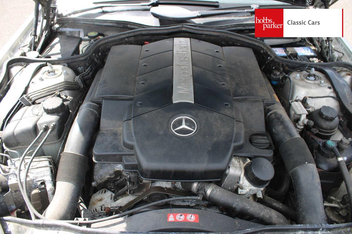 2004 Mercedes - Benz SL500 AUTO R230