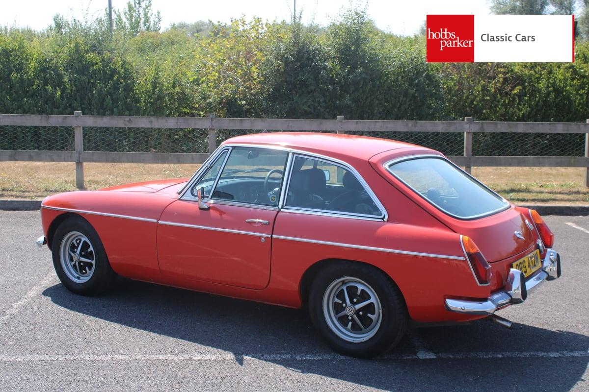 1974 MG B GT