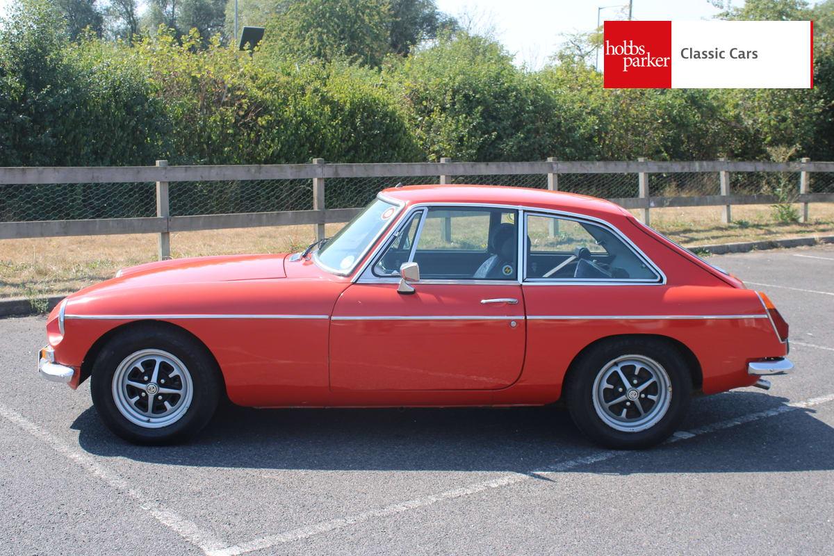 1974 MG B GT