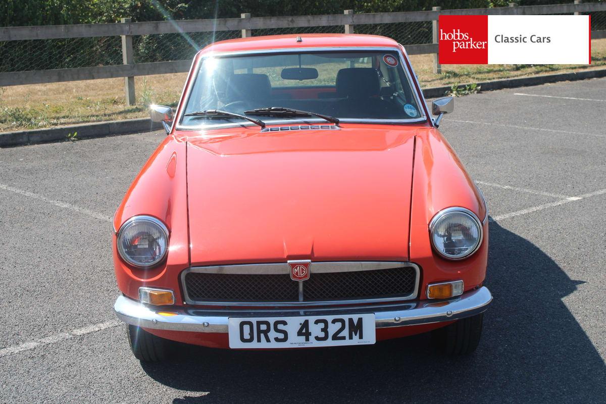 1974 MG B GT