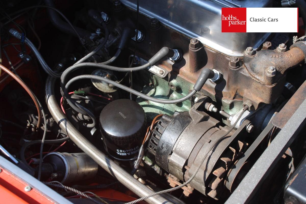 1974 MG B GT