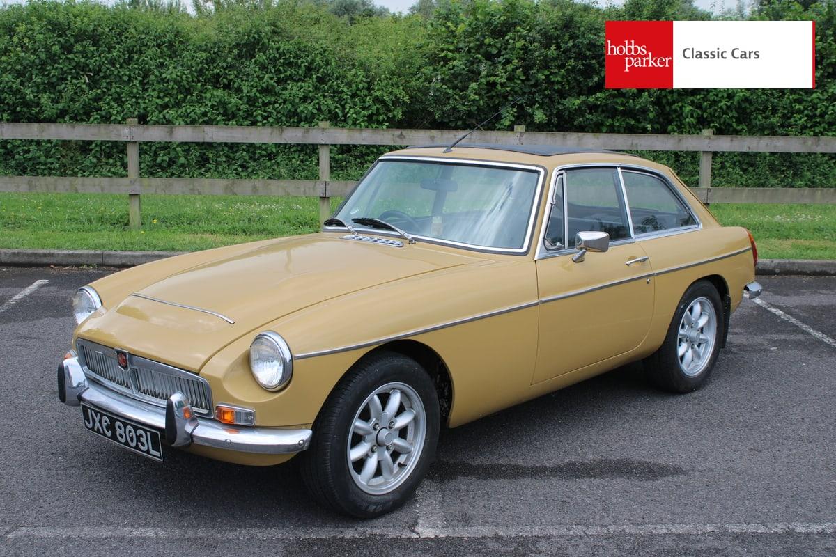 1972 MG B GT V8