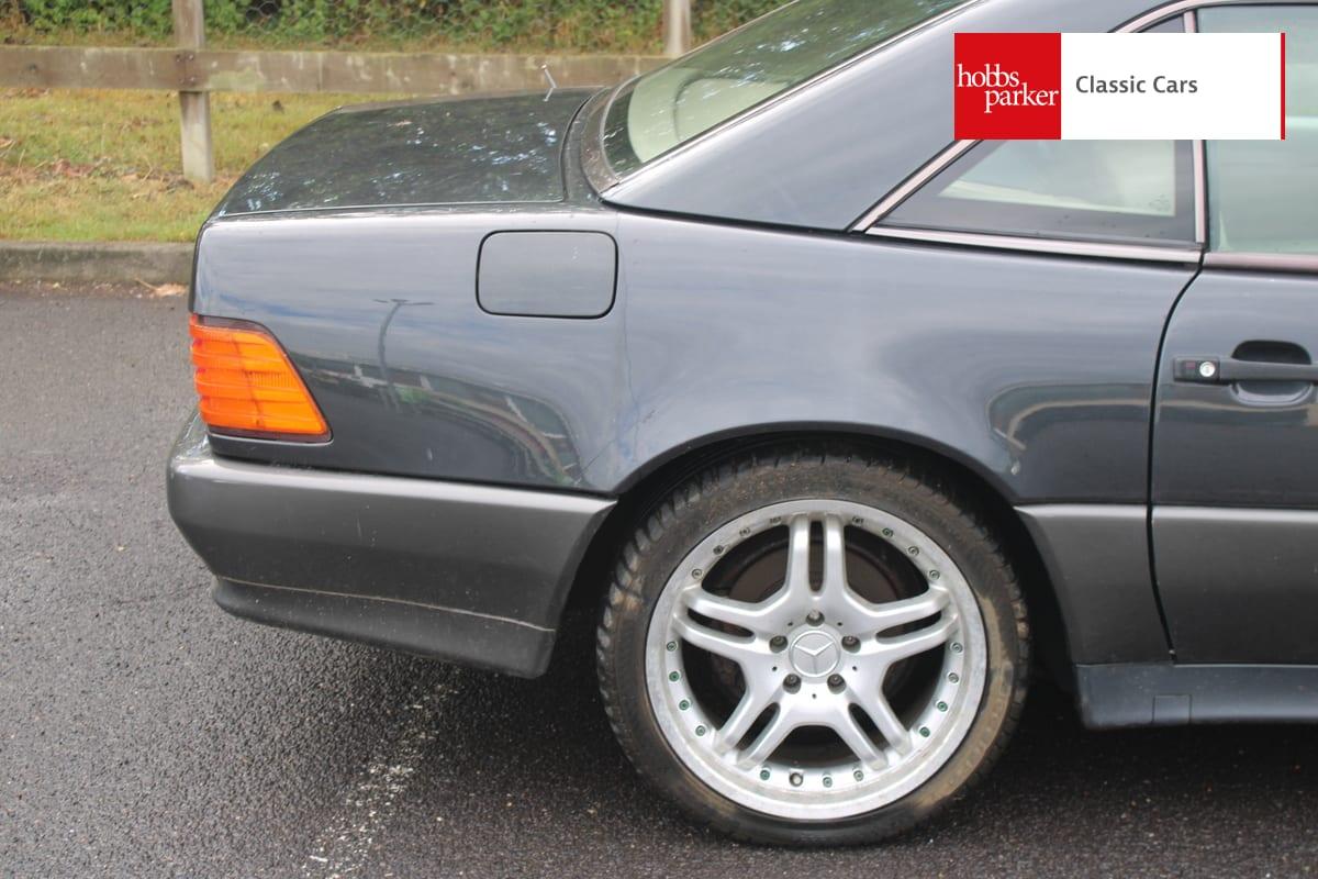 1991 Mercedes - Benz 300SL-24 AUTO