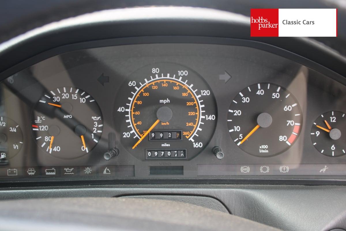 1991 Mercedes - Benz 300SL-24 AUTO