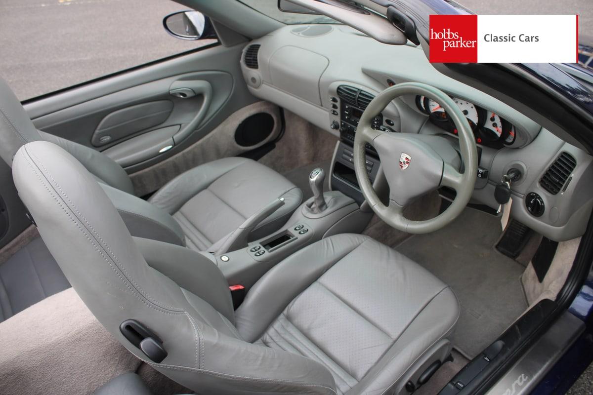 2001 Porsche 911 CARRERA 2 MANUAL